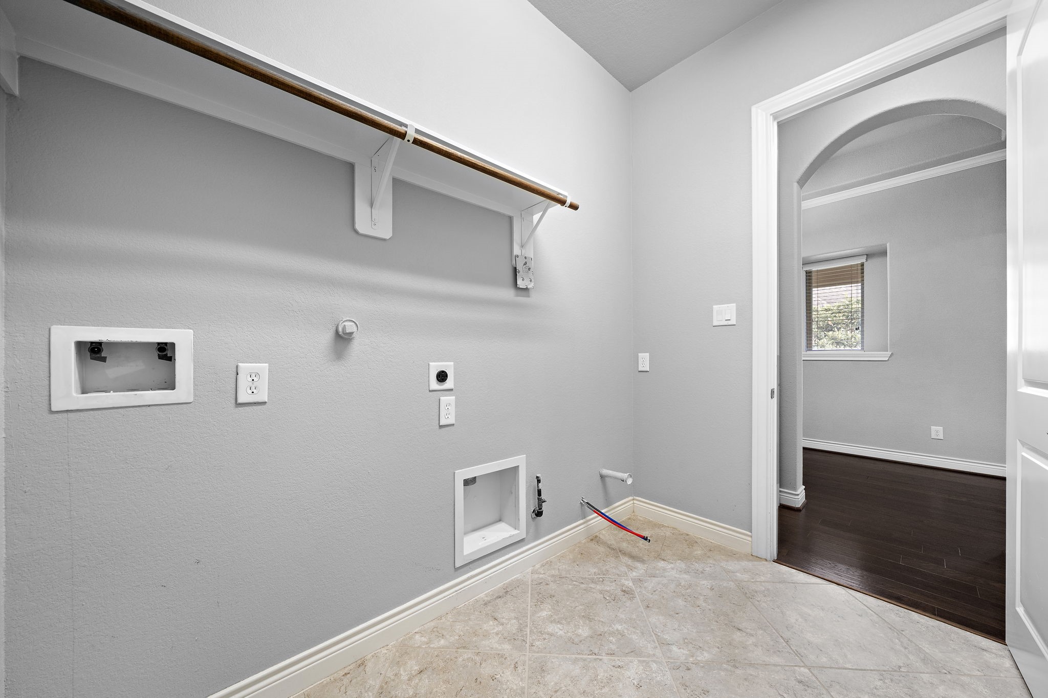 23323 Preserve Glen Circle Spring, TX 77389 - Photo 23 of 28 Laundry Room