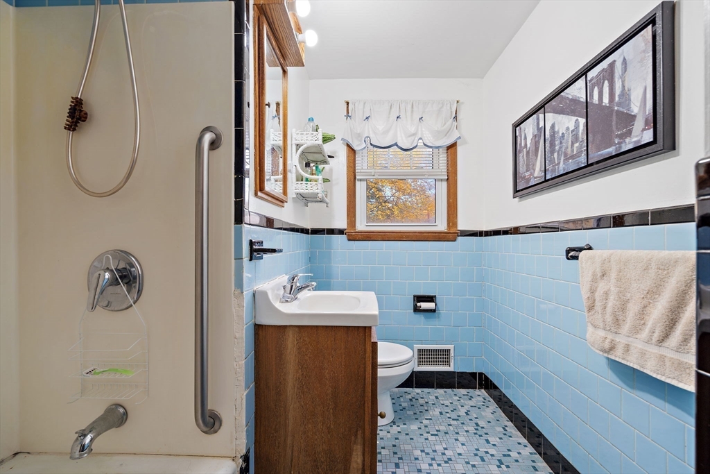 30 Rolling Lane Sudbury, MA 01776 - Photo 18 of 25