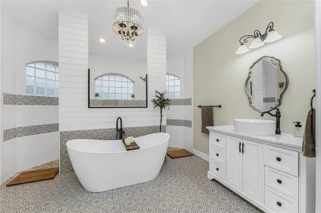 $595,000 | 291 Rotonda Boulevard East, Rotonda West, FL 33947