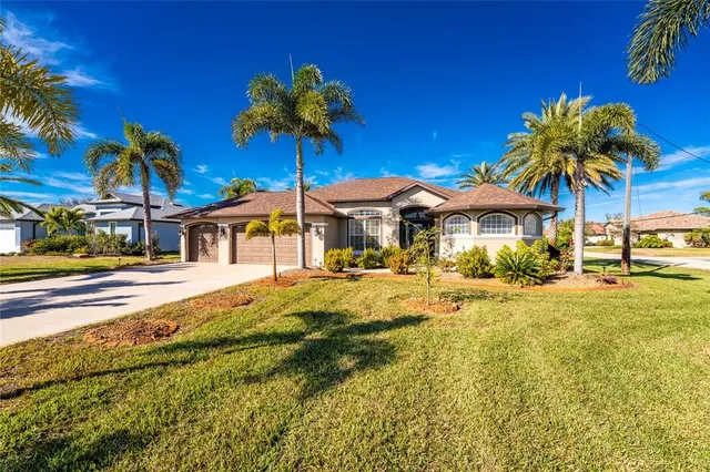 $595,000 | 291 Rotonda Boulevard East, Rotonda West, FL 33947