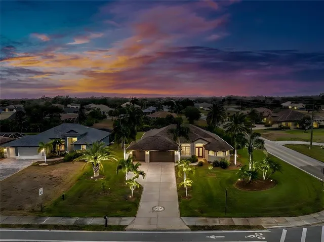 $595,000 | 291 Rotonda Boulevard East, Rotonda West, FL 33947