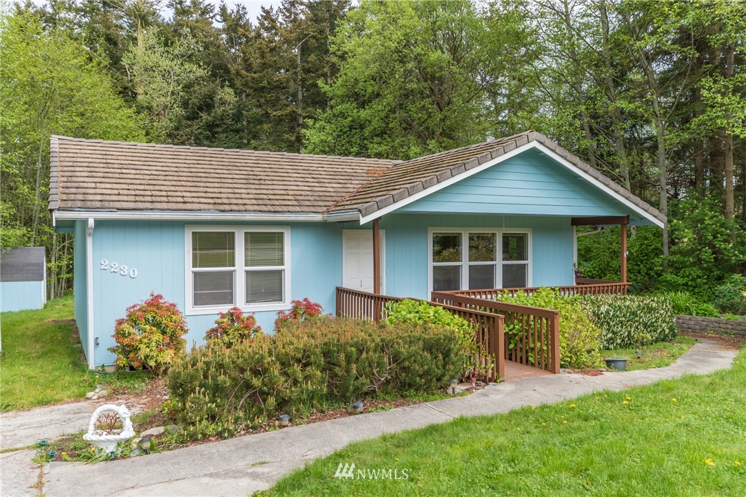 2230 Williams Road Oak Harbor, WA 98277 - Photo 4 of 22 Gallery Image 4