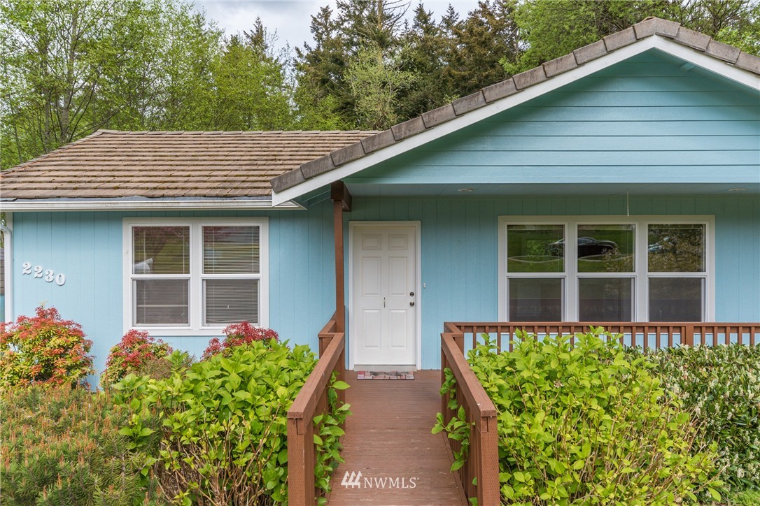 2230 Williams Road Oak Harbor, WA 98277 - Photo 5 of 22 Gallery Image 5