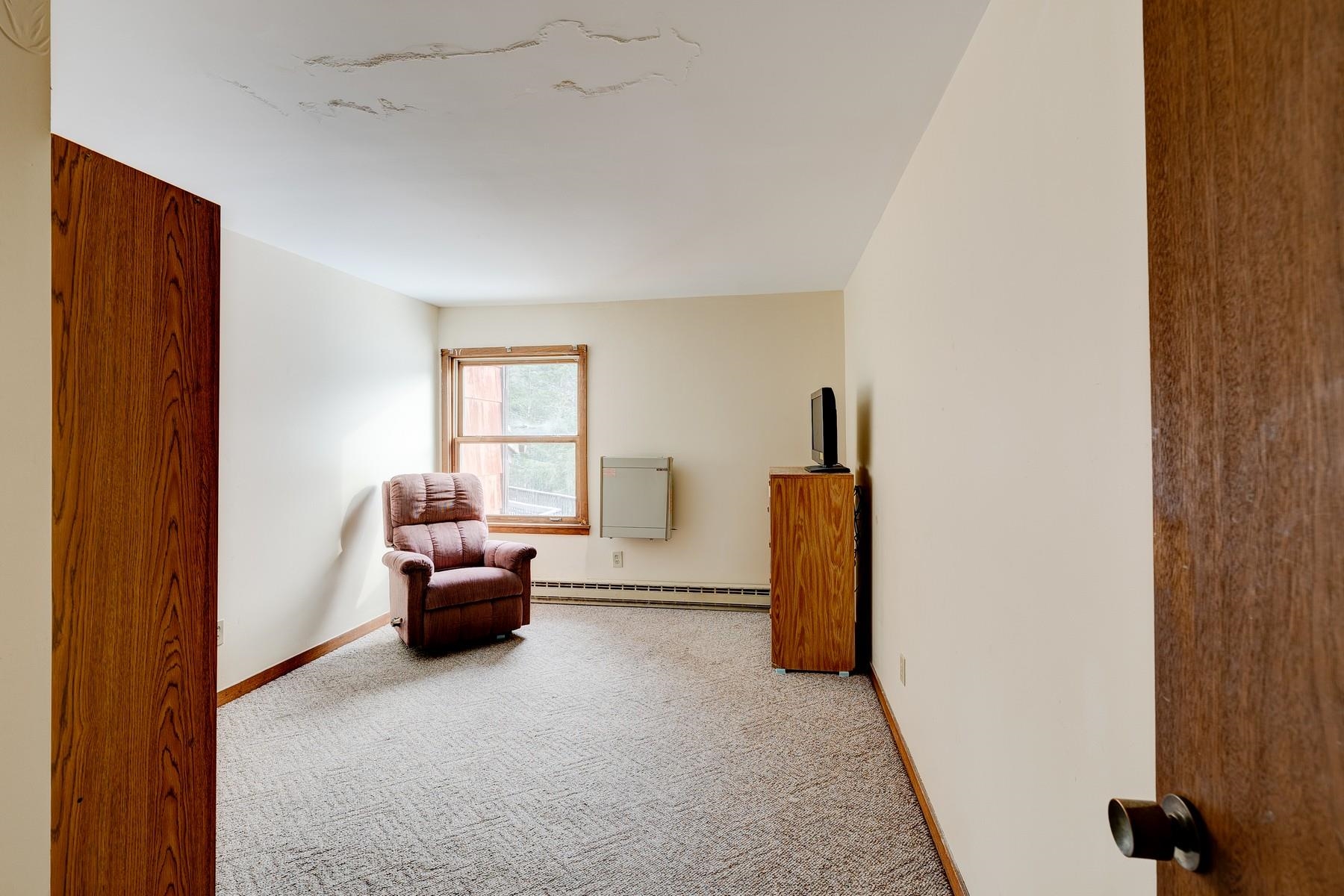 118-u 23 Gateway, Unit 23B Rutland, VT 05701 - Photo 6 of 10 Gallery Image 6