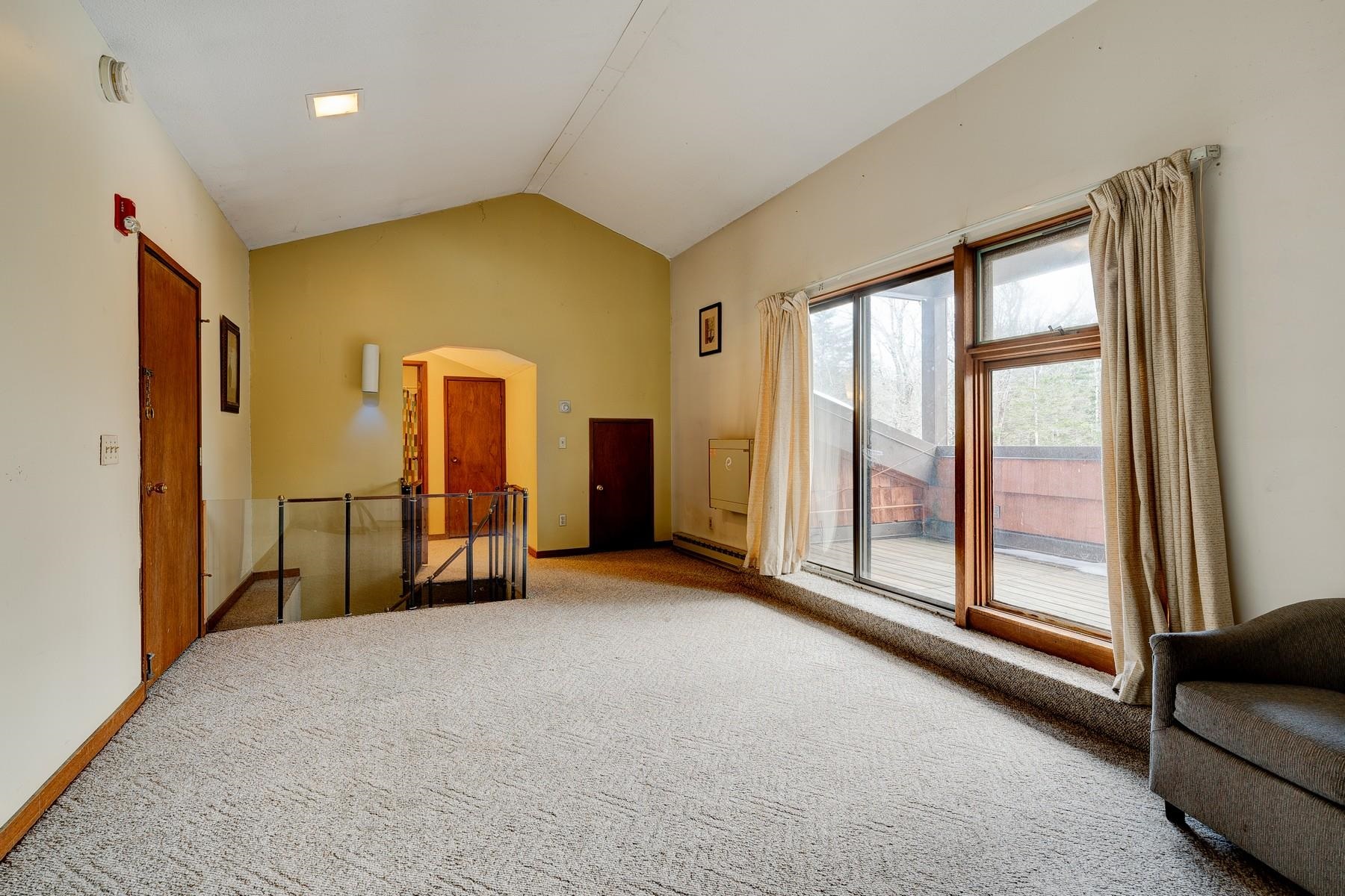 118-u 23 Gateway, Unit 23B Rutland, VT 05701 - Photo 8 of 10 Gallery Image 8
