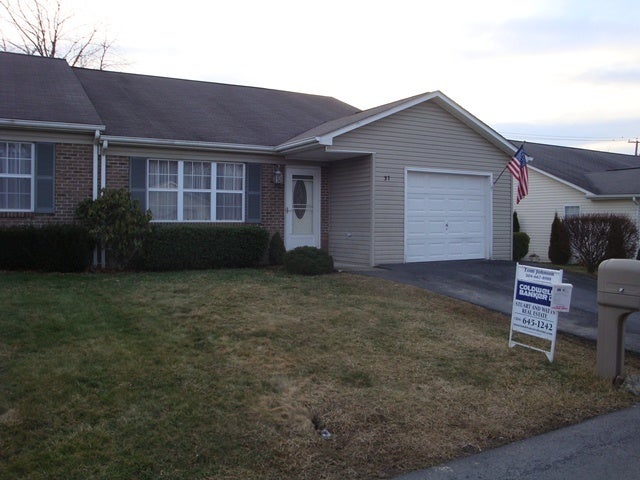 37 Village Road Lewisburg, WV 24901 - Photo 3 of 20 Front
