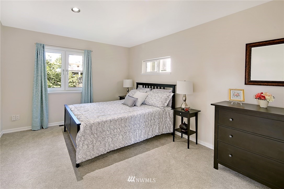 3726 Southwest Webster Street Seattle, WA 98126 - Photo 16 of 25 Gallery Image 16