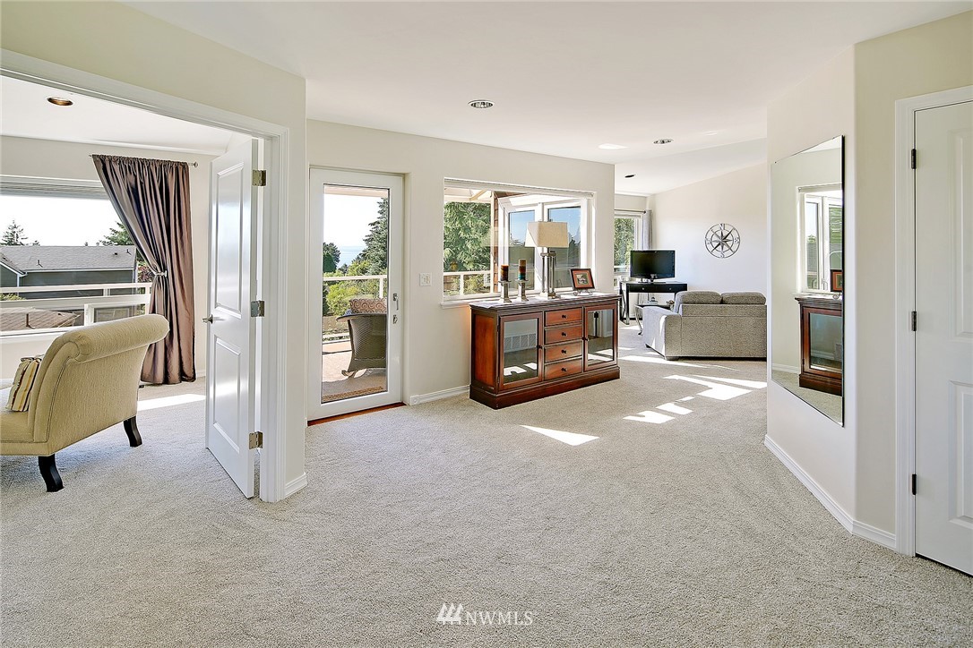 3726 Southwest Webster Street Seattle, WA 98126 - Photo 18 of 25 Gallery Image 18
