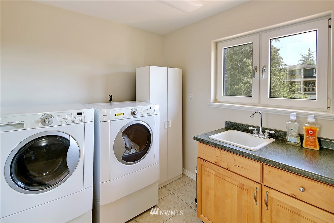 3726 Southwest Webster Street Seattle, WA 98126 - Photo 21 of 25 Gallery Image 21
