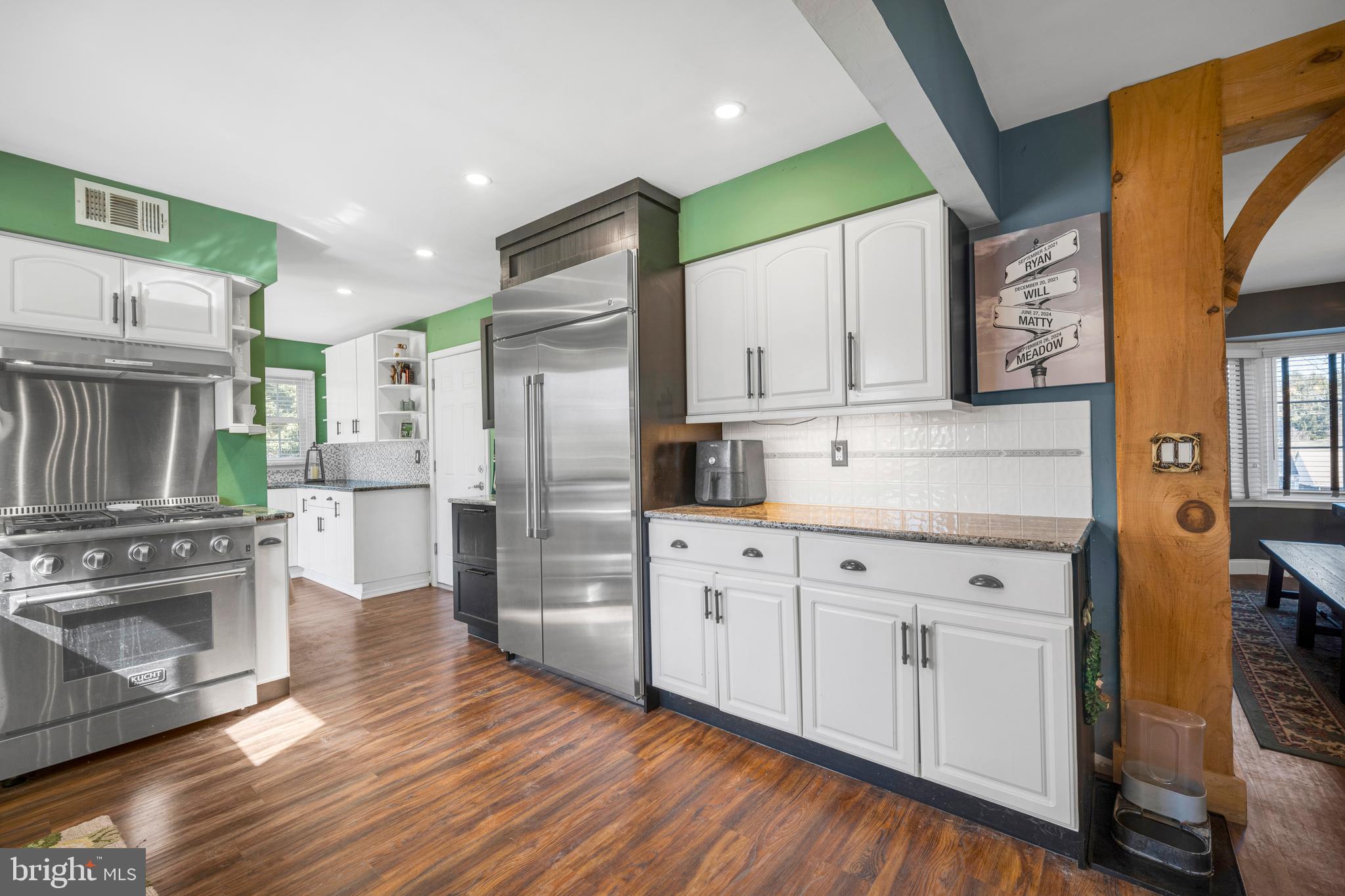 183 Firecreek Road Newtown, PA 18940 - Photo 17 of 43 Kitchen