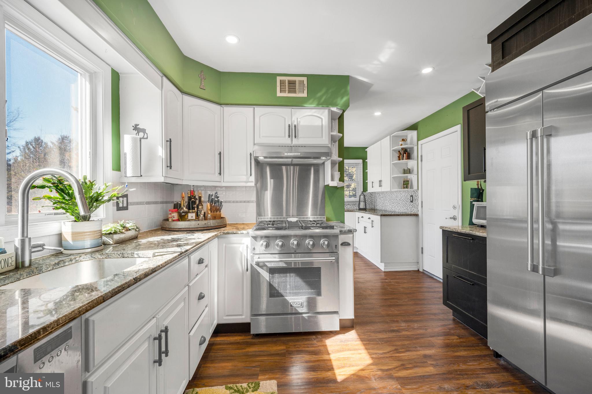 183 Firecreek Road Newtown, PA 18940 - Photo 18 of 43 Kitchen