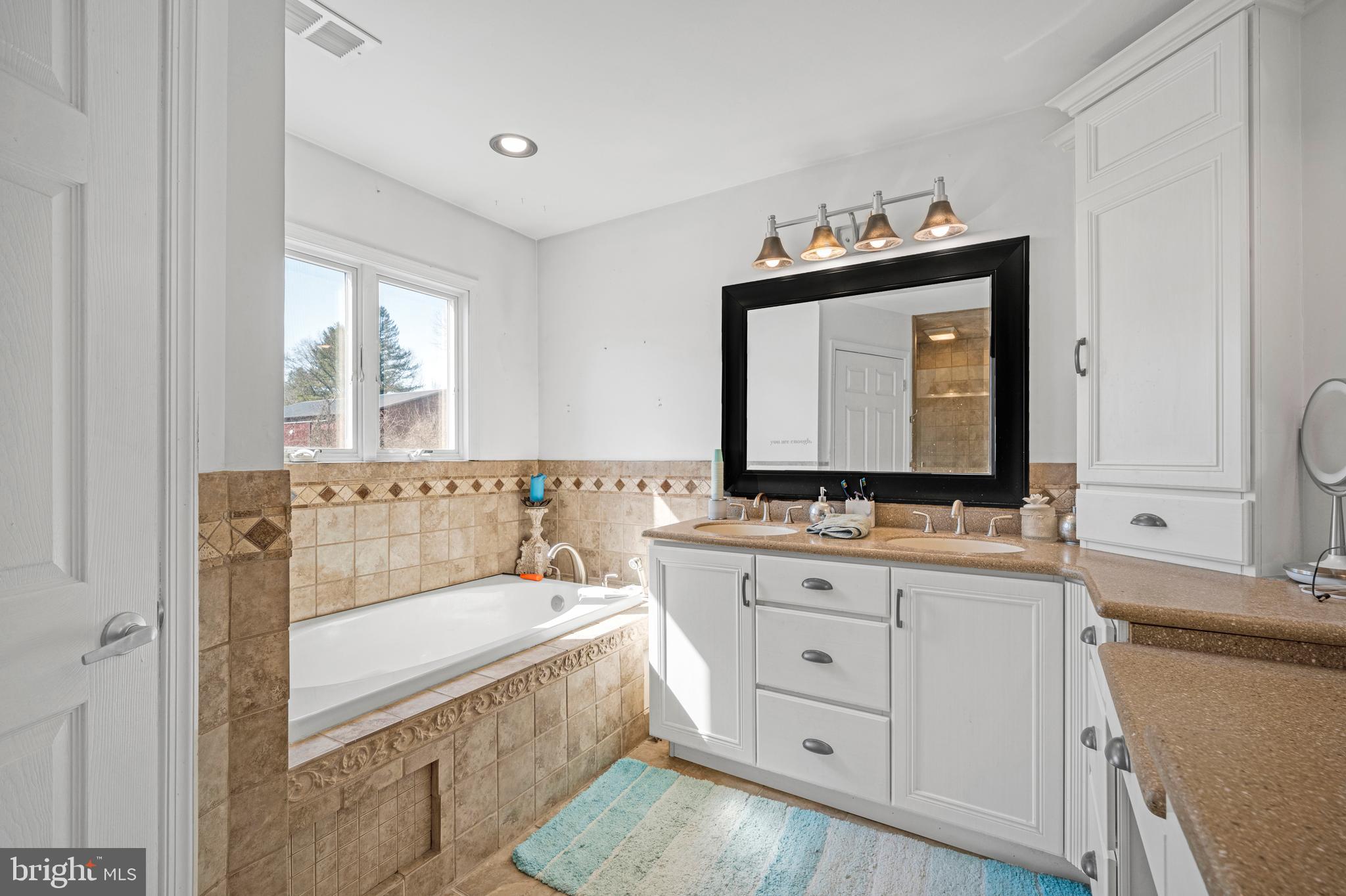 183 Firecreek Road Newtown, PA 18940 - Photo 28 of 43 Owners