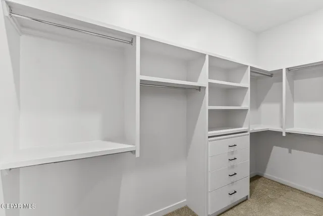 $635,950 | 340 Roper Lane, Clint, TX 79836