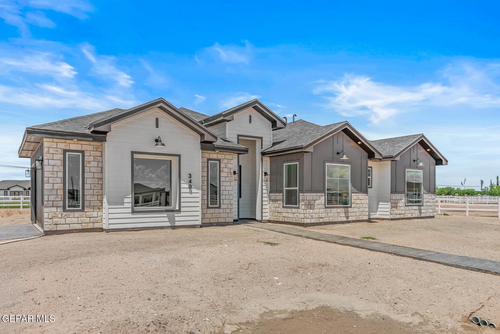 340 Roper Lane Clint, TX 79836 - Photo 5 of 40 340 Roper Ln_ICON Homes