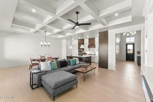 $635,950 | 340 Roper Lane, Clint, TX 79836