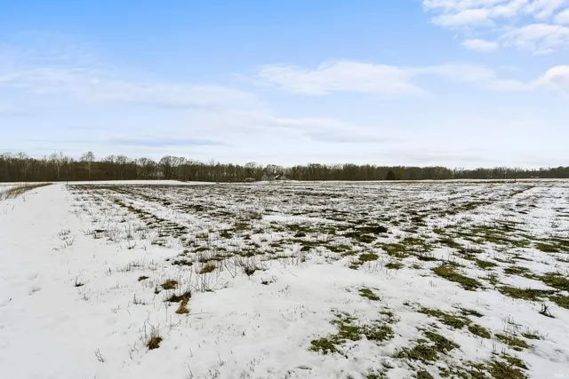 $140,000 | 300 West N, Wawaka, IN 46794