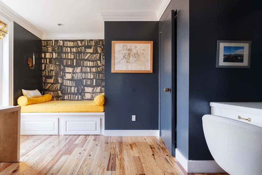 5 Common Street, Unit 5 Boston, MA 02129 - Photo 12 of 30