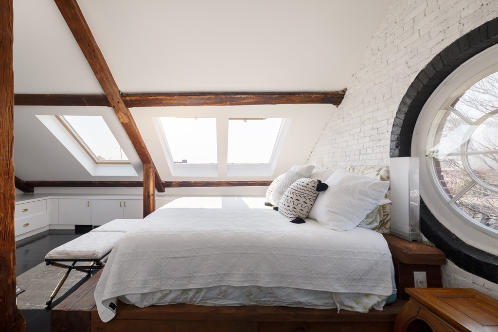 5 Common Street, Unit 5 Boston, MA 02129 - Photo 23 of 30