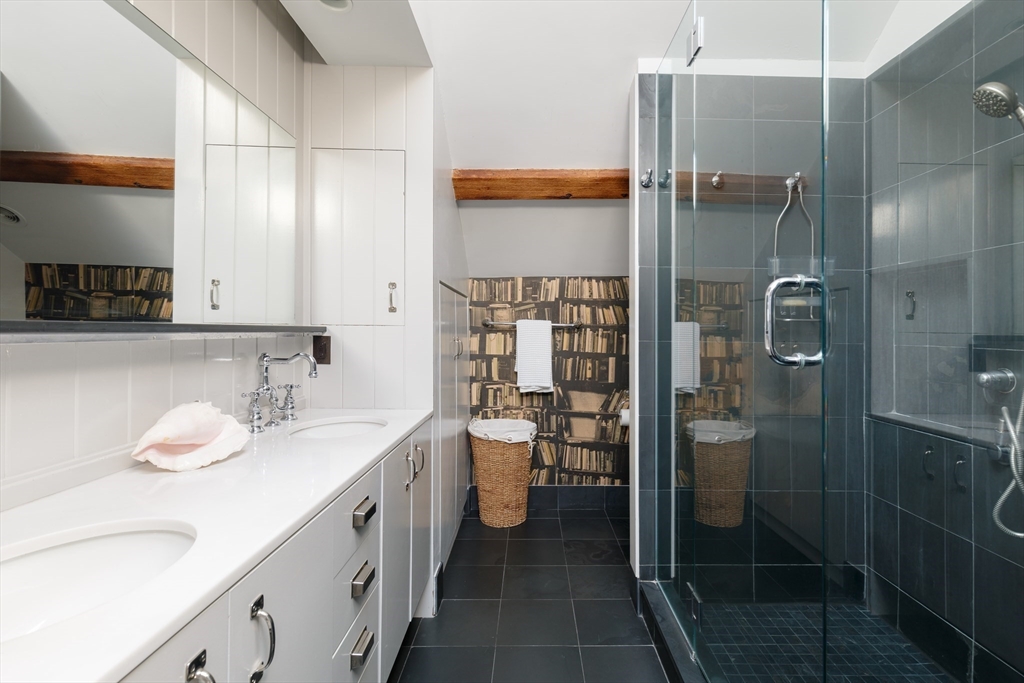 5 Common Street, Unit 5 Boston, MA 02129 - Photo 24 of 30