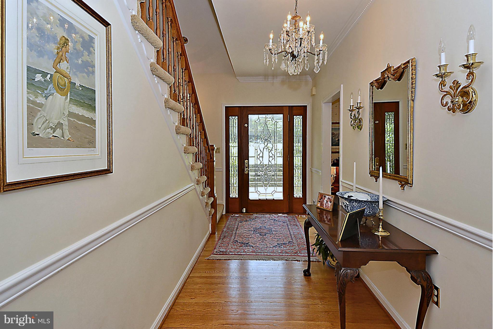 525 Broadwater Road Arnold, MD 21012 - Photo 10 of 30 Welcoming foyer
