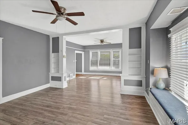 $1,400 | 221 Lebanon Avenue, Belleville, IL 62220