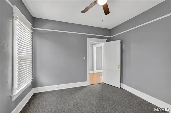 $1,400 | 221 Lebanon Avenue, Belleville, IL 62220