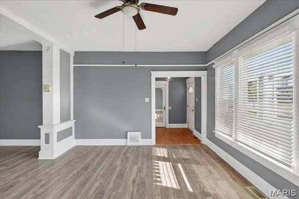 $1,400 | 221 Lebanon Avenue, Belleville, IL 62220