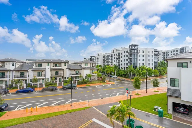 $4,400 | 4450 Northwest 83rd Street, Doral, FL 33122