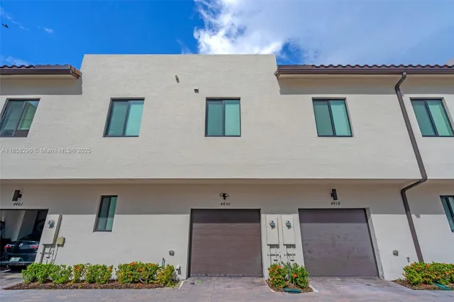 $4,400 | 4450 Northwest 83rd Street, Doral, FL 33122