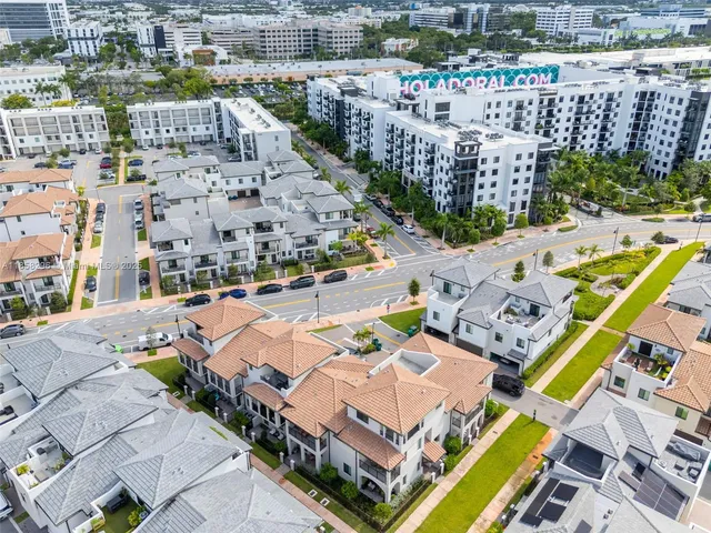 $4,400 | 4450 Northwest 83rd Street, Doral, FL 33122