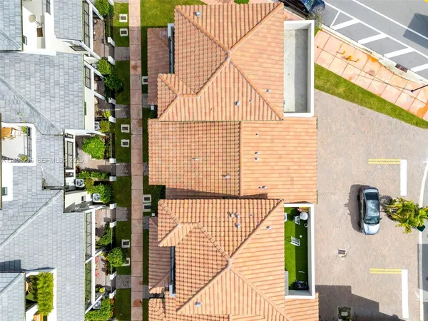 $4,400 | 4450 Northwest 83rd Street, Doral, FL 33122