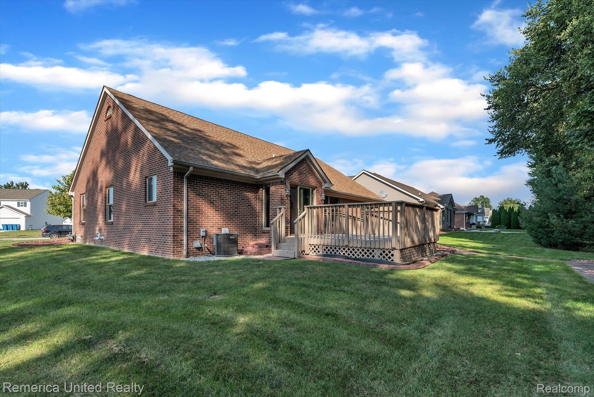 391 Rabbit Run Road Carleton, MI 48117 - Photo 44 of 49 44-391 Rabbit Run Rd-windowstill-realestate-photography-44.jpg