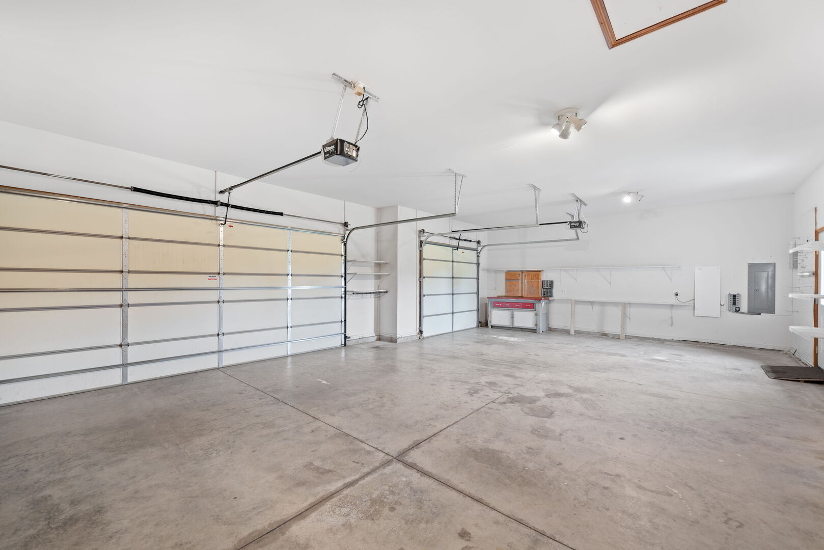 2745 South Hieland Road St. Anne, IL 60964 - Photo 23 of 31 a view of a garage