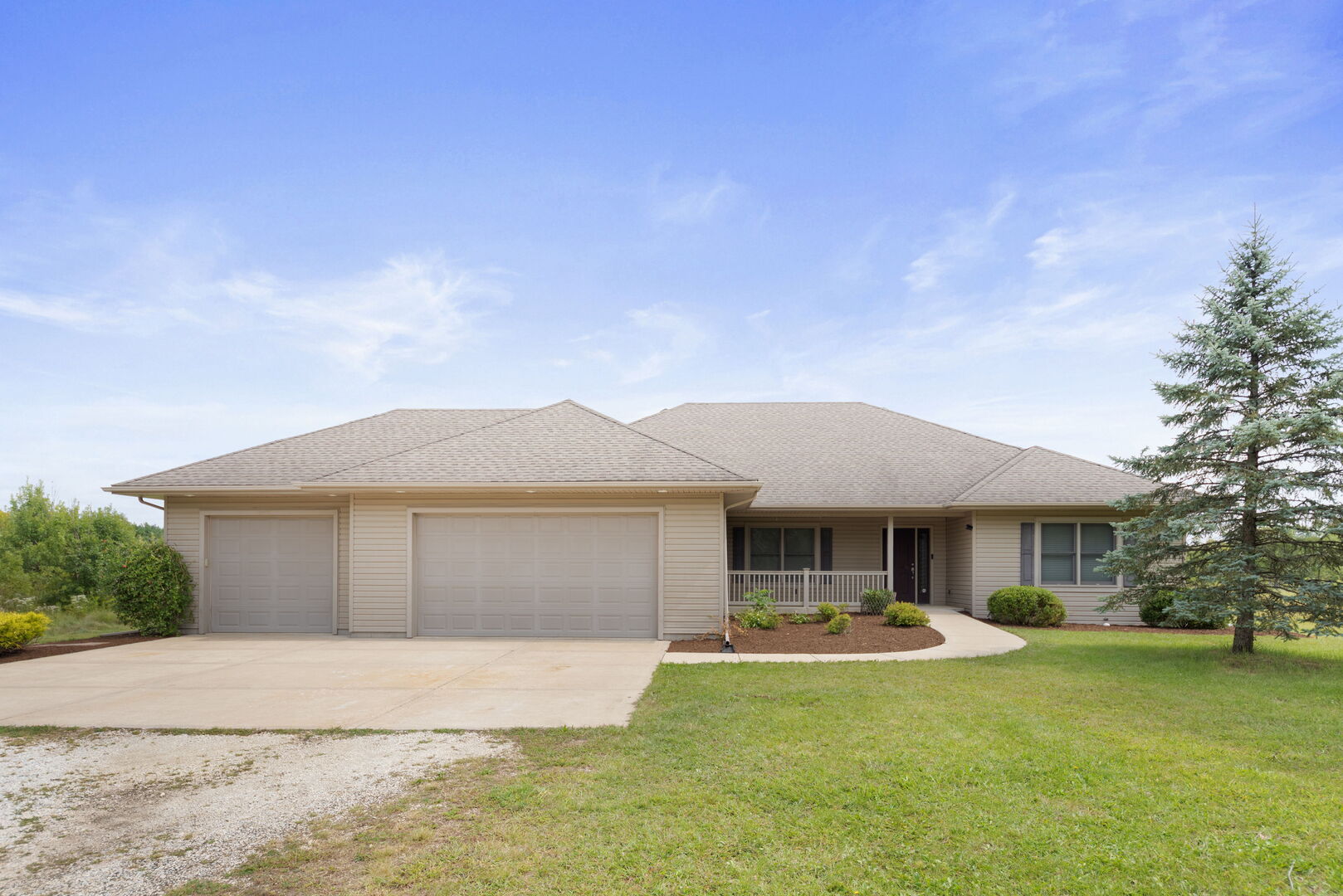 2745 South Hieland Road St. Anne, IL 60964 - Photo 31 of 31 a front view of a house with yard patio and swimming pool