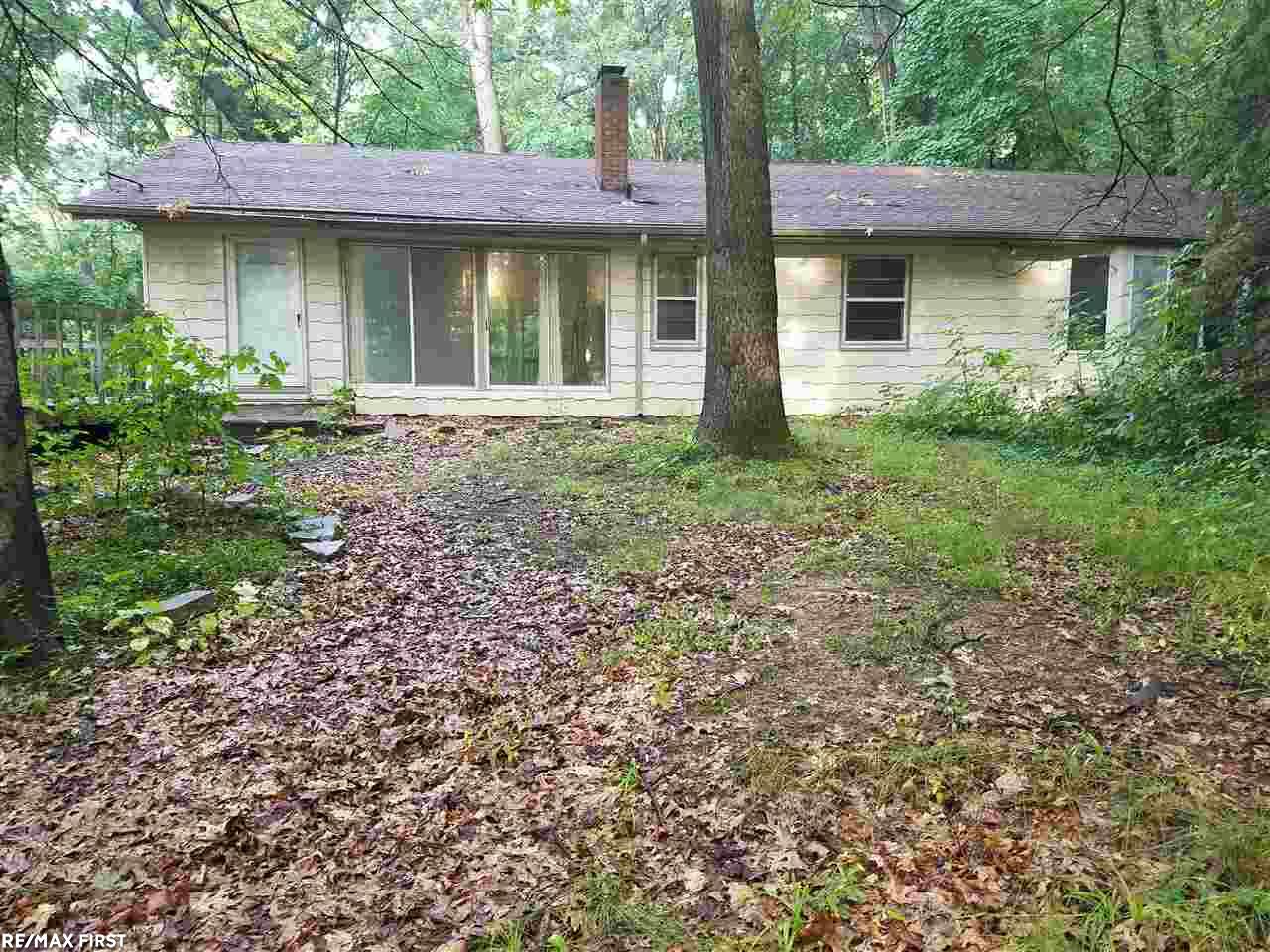 6080 North Rochester Road Rochester, MI 48306 - Photo 2 of 19 31303844-1.JPG