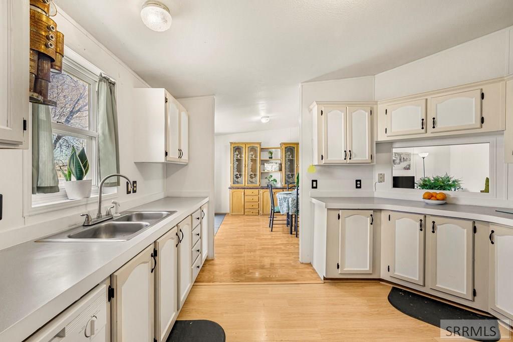 152 North 3500 East Rigby, ID 83442 - Photo 12 of 73 Kitchen