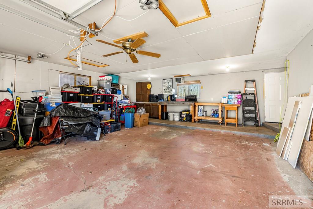 152 North 3500 East Rigby, ID 83442 - Photo 36 of 73 Garage