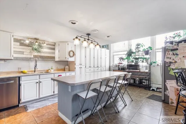 $879,900 | 1052 East 129 North, Idaho Falls, ID 83401