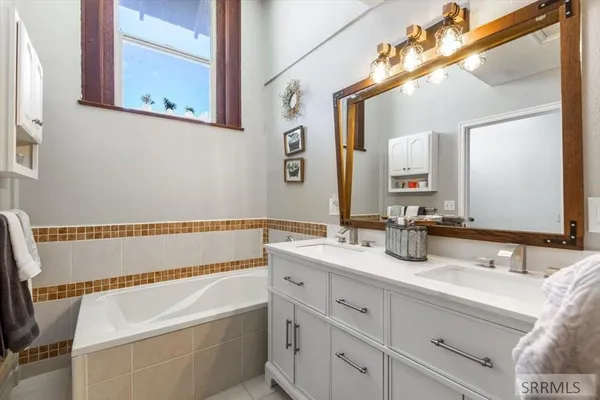 $799,000 | 1052 East 129 North, Idaho Falls, ID 83401