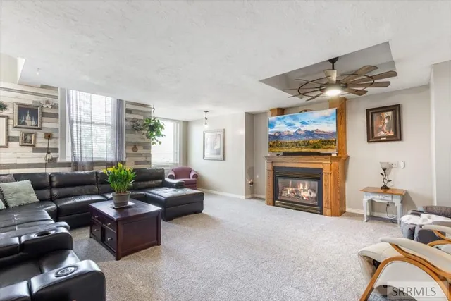 $879,900 | 1052 East 129 North, Idaho Falls, ID 83401