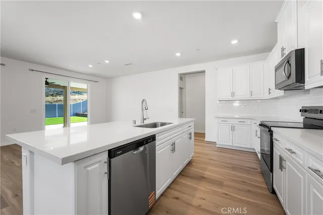 $4,500 | 27342 Denali Court, Corona, CA 92883