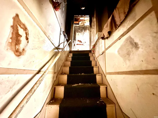 $49,900 | 507 High Street, Shoals, IN 47581