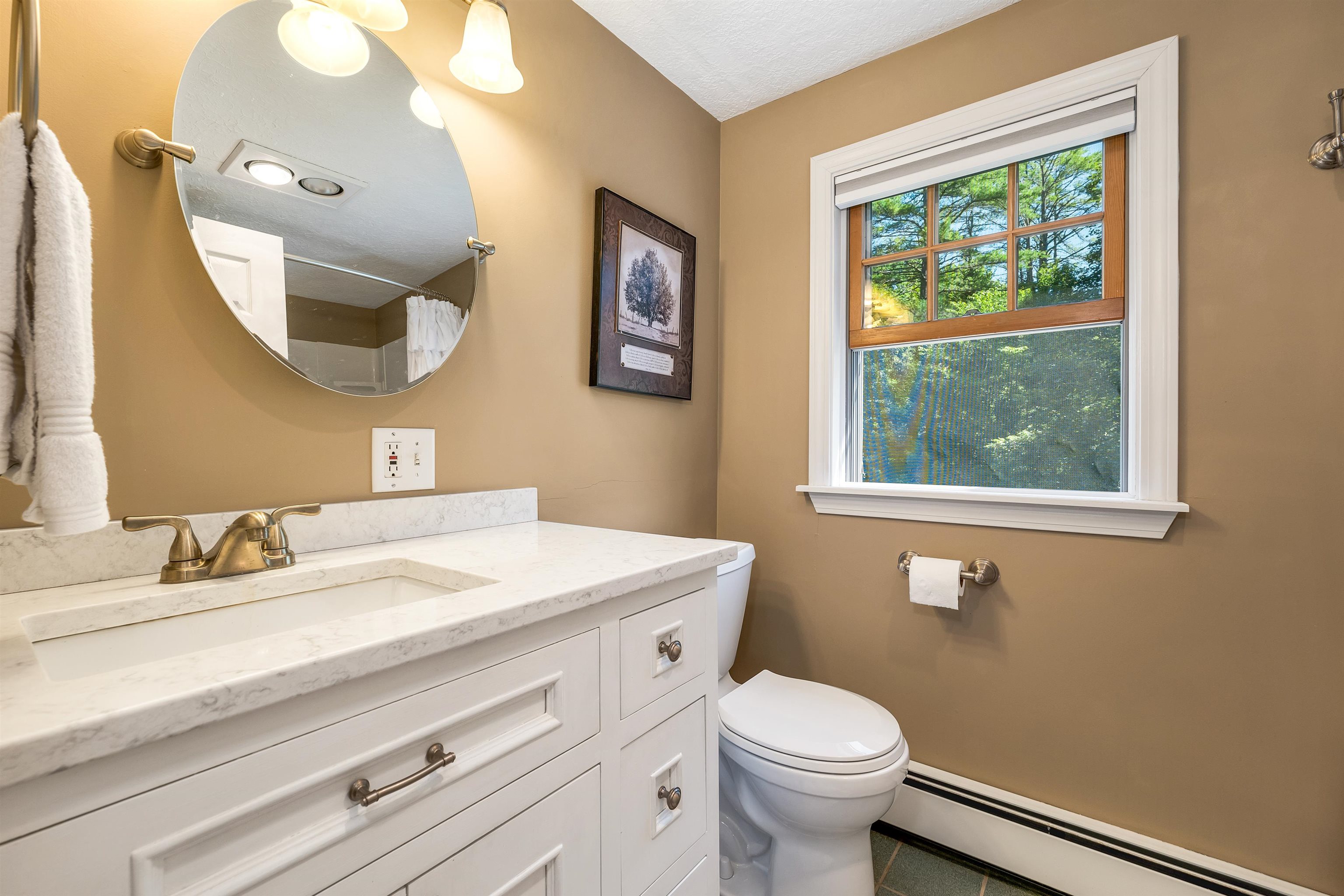 212 Wentworth Road Brookfield, NH 03872 - Photo 27 of 41
