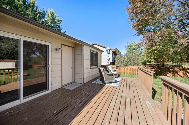 $399,999 | 4240 Braddock Trail, Eagan, MN 55123