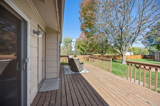 $399,999 | 4240 Braddock Trail, Eagan, MN 55123