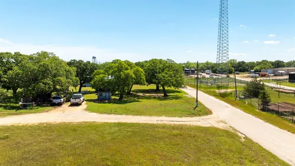 a view of a swimming pool and lake