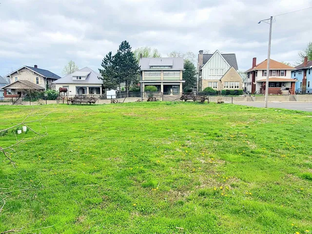 $95,000 | 1606 16th Street, Bedford, IN 47421