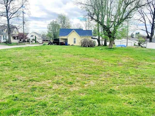 $95,000 | 1606 16th Street, Bedford, IN 47421