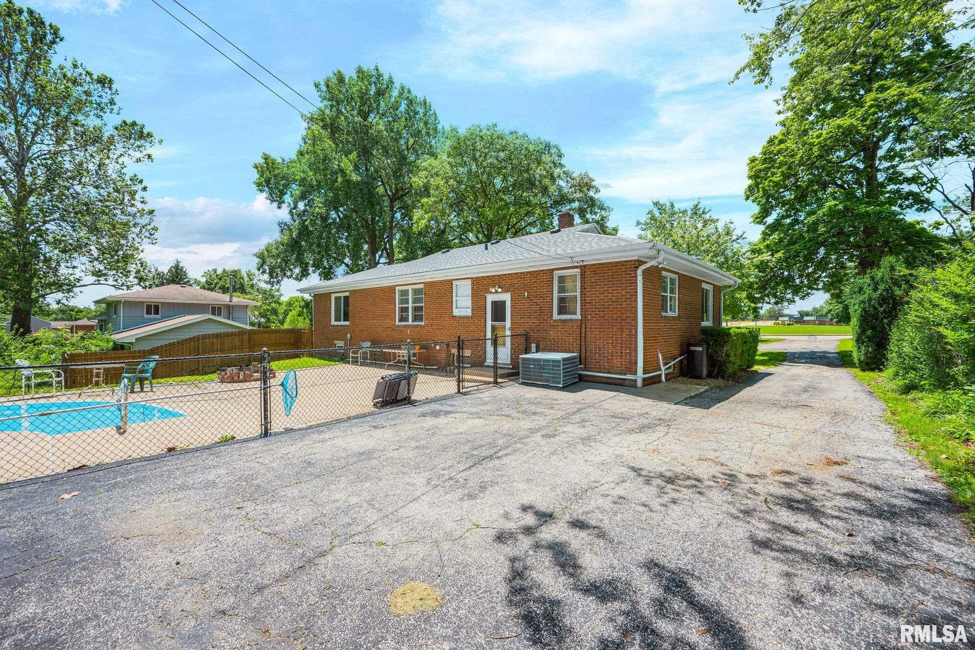 5334 North University Street Peoria, IL 61614 - Photo 25 of 25