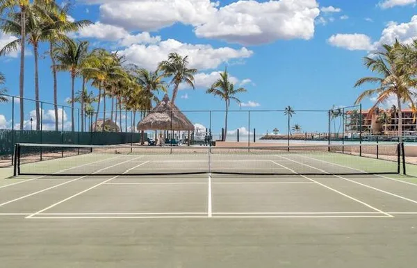 a view of a basket ball court